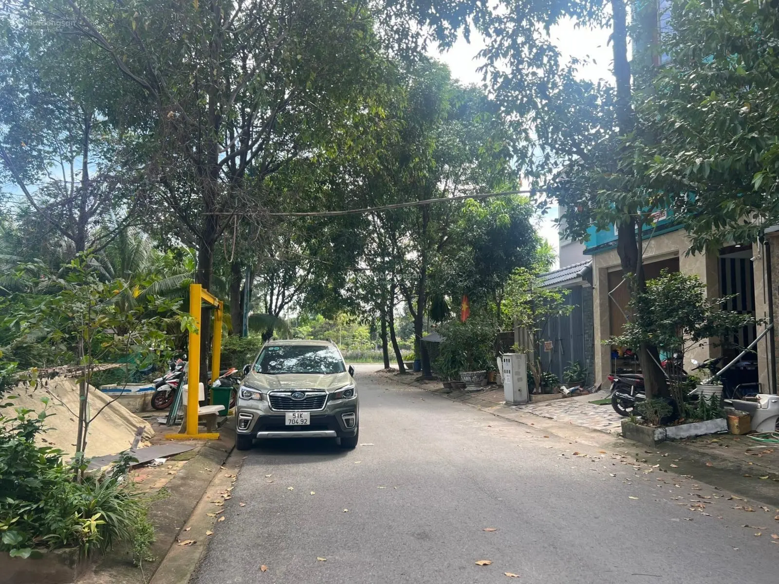 Đất sau lưng chợ đầu mối Thủ Đức, mặt tiền view sông nhựa lớn 16m full thổ cư sổ hồng riêng 3,95 tỷ