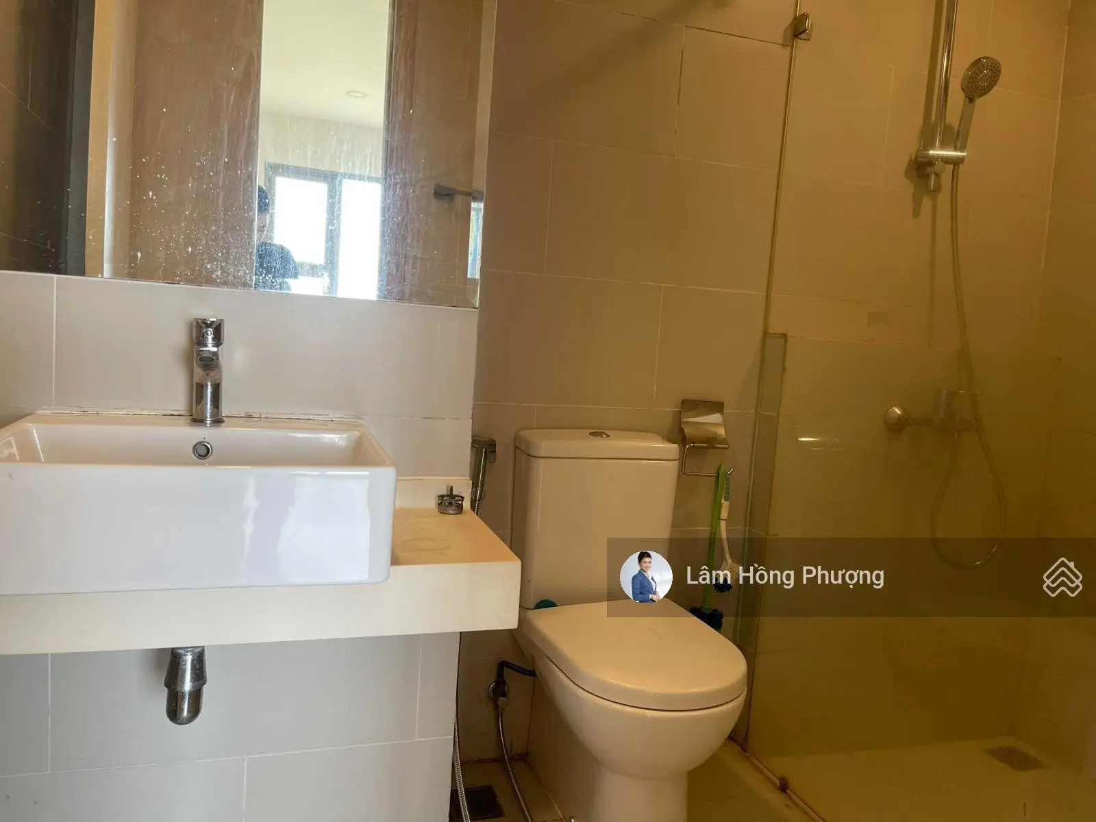 Bán căn hộ 2 phòng ngủ An gia Skyline quận 7 giá 3.35 tỷ lầu cao thoáng mát 0939 220 ***