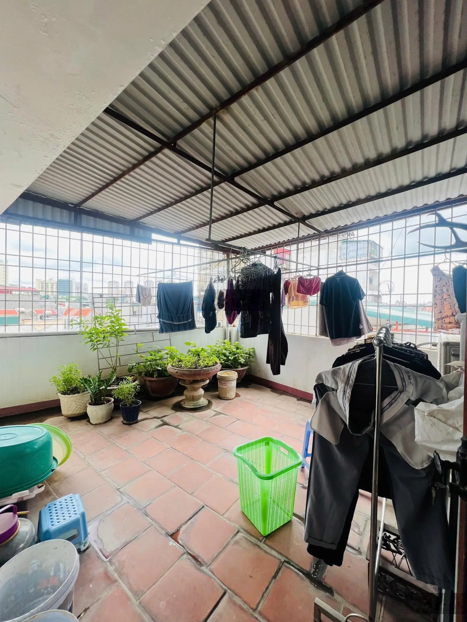 Nhà Hà Trì- Hà Cầu,Nhà nội thất đầy đủ chỉ việc mang quần áo về ở,nhà đầy đủ công năng sử dụng