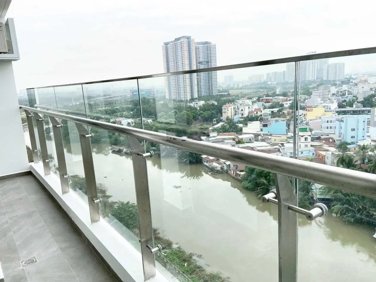 Bán chung cư D'Lusso - 3PN - 3WC - 6.3 tỷ