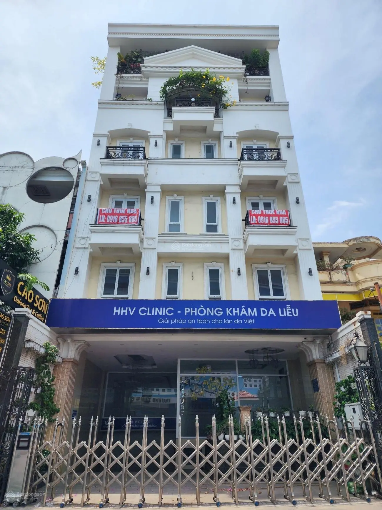Hiếm - bán tòa nhà Bạch Đằng P15 Bình Thạnh ngang 10m hầm 8 tầng HĐT: 2tỷ3/năm giá chỉ: 41 tỷ