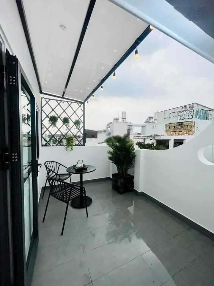 Bán căn Thích Quảng Đức, Phường 4, Quận Phú Nhuận 52m2 giá 3ty280 sổ sẵn