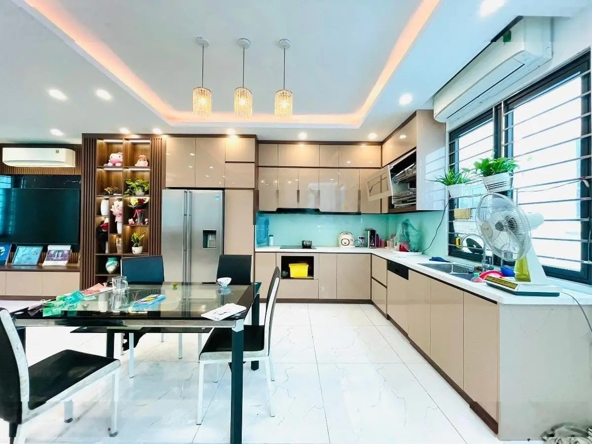 Liền kề Luxury Kiến Hưng - Vỉa hè - thang máy - kinh doanh - gara ô tô - hai thoáng trước sau
