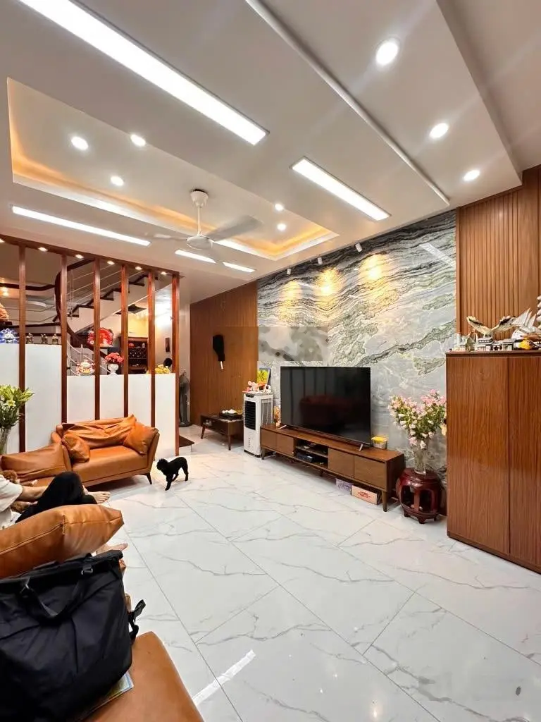 Bán nhà đẹp - hoàng hoa thám - ba đình - ngõ thoáng sáng