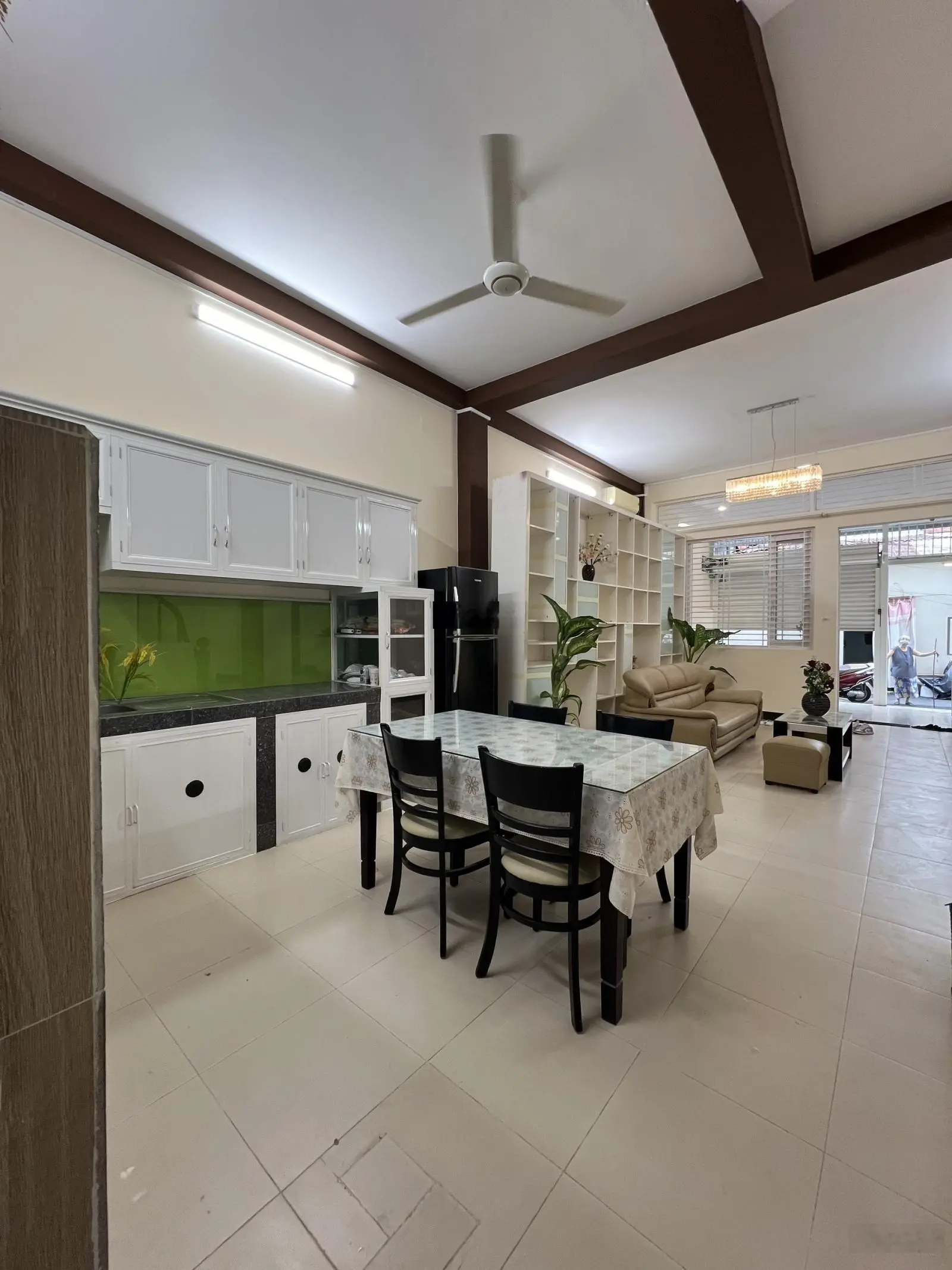 Siêu hiếm! Bán gấp nhà 4 tầng hẻm oto Thảo Điền giá 9,7 tỷ full nội thất