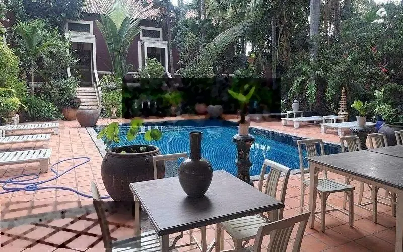 Khu Sinh Thái hơn 4 nghìn m2Với 3 căn Biệt Thự Nguyễn Thị Phố