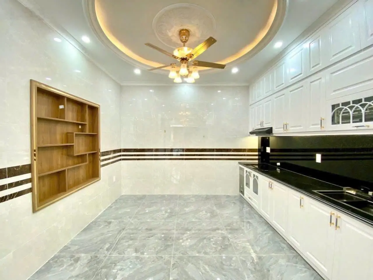 Bán nhà 4 tầng tuyến 3 Trại Lẻ, Lê Chân, Hải Phòng. Diện tích 90m2 ngang 4.5m cực đẹp