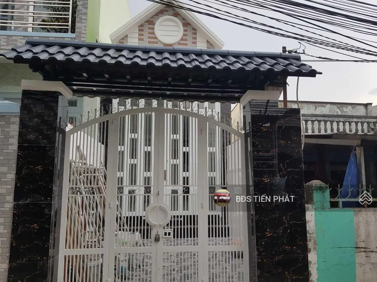 Nhà bán SHR. Đường Nguyễn Văn Cự, DT: 64m2 ( 3,1m x 22m) Có 2 phòng ngủ, giá bán 3.3 tỷ TL