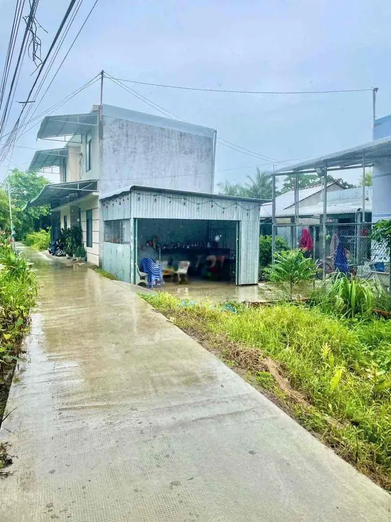 Nhà trệt lửng kiên cố sát bên khu công nghiệp Bình Minh