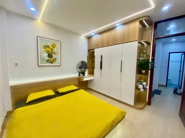 Siêu phẩm phố láng-dt45m-5tầng-mt4m-9tỷ.