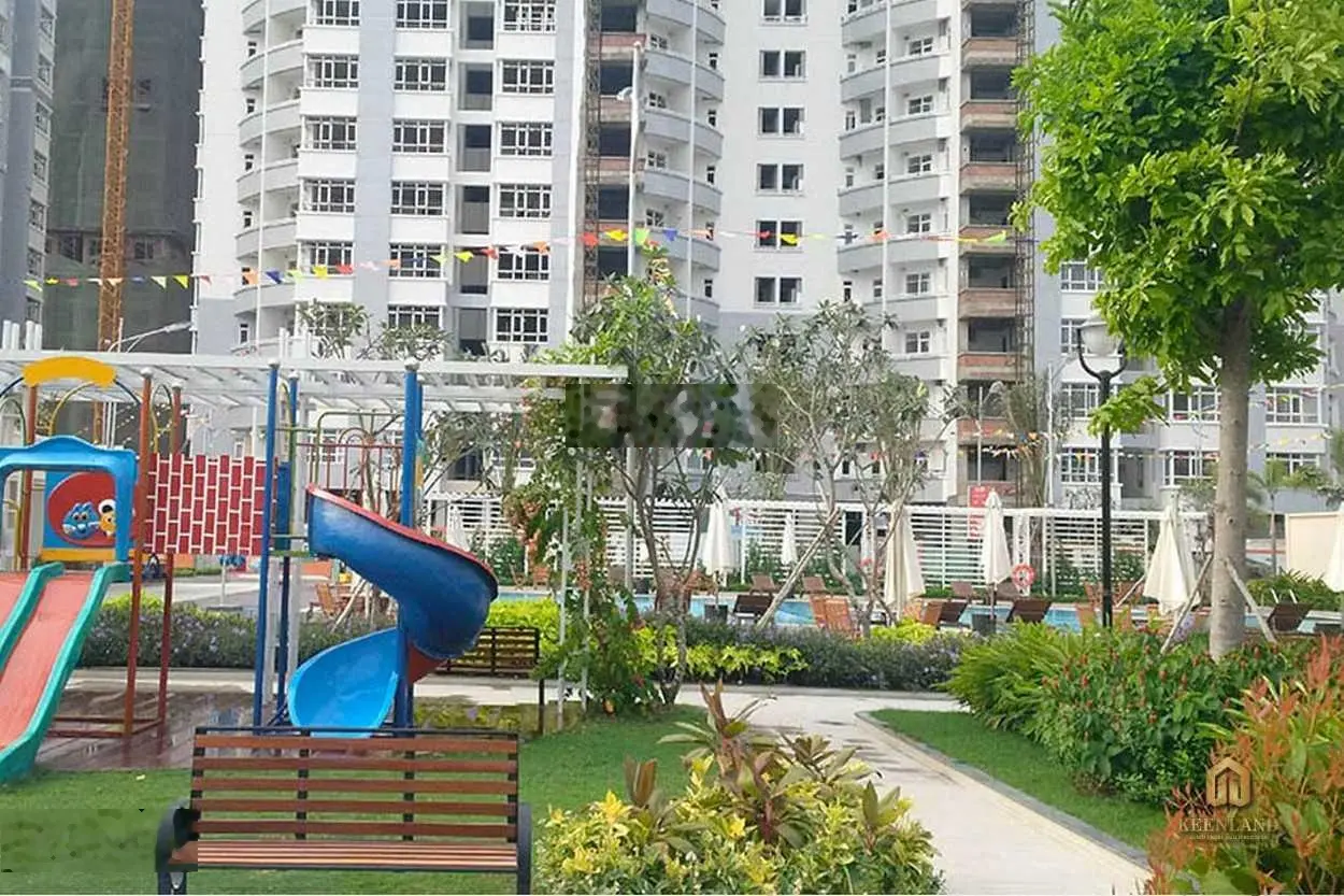 Bán căn hộ Him Lam Chợ Lớn, 97m2, 2PN, có nội thất, sổ hồng đầy đủ, tin thật 100%. LH: 0769 692 ***