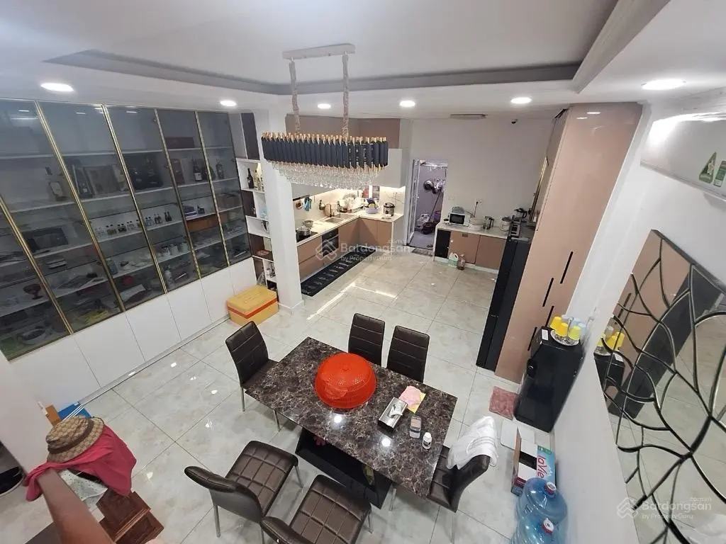 Mặt tiền - 90m2 ngang 5m - phường vip quận 9 - gần vincom