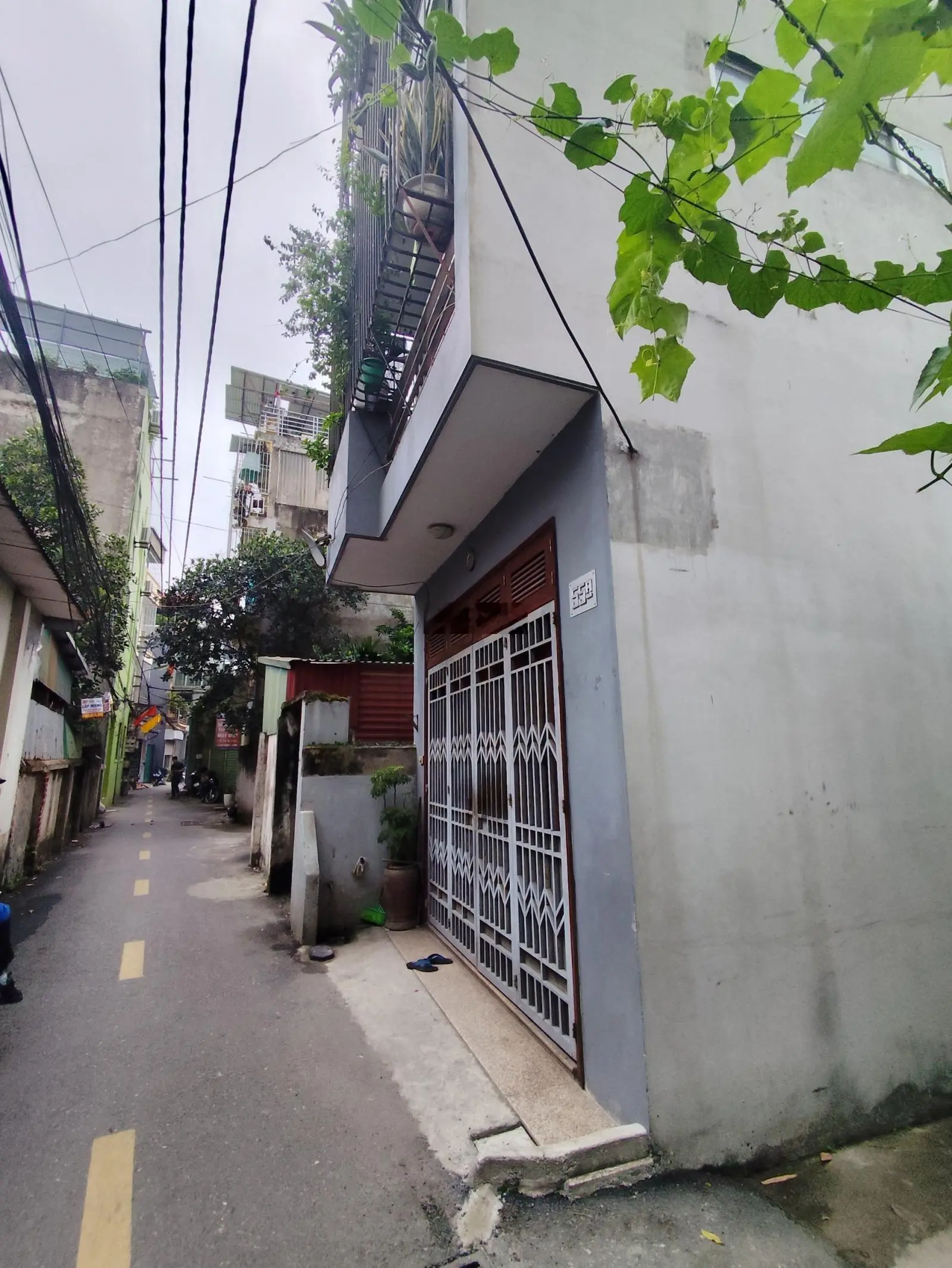 Bán nhà Minh Khai Hai Bà Trưng 35m2 x 5 tầng ngõ to ô tô gần phố giá 6,3 tỷ có thương lượng