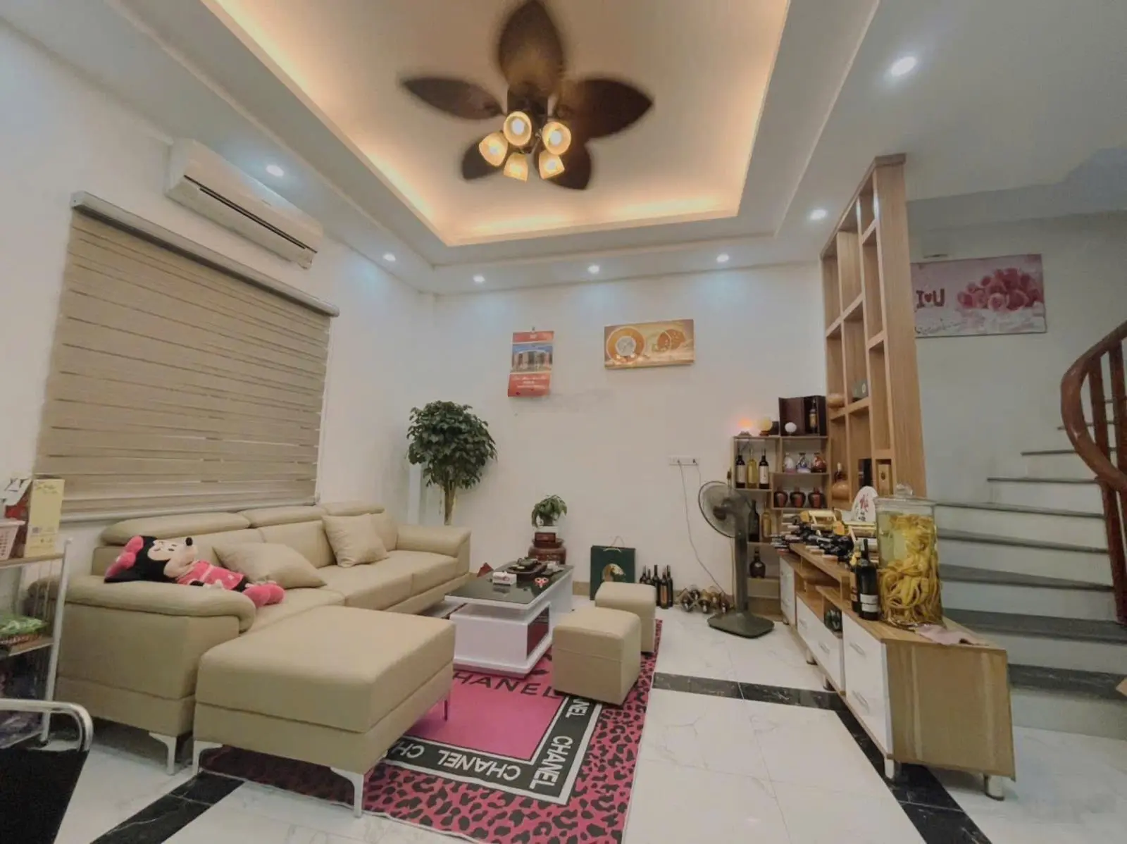 Chính chủ cần bán nhà Phúc Tân chỉ 5.7 tỷ