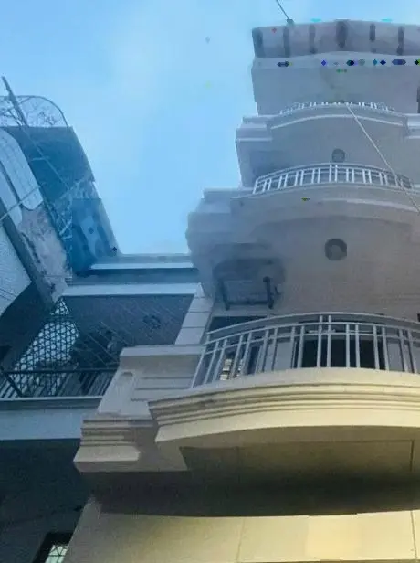 Bán nhà Võ Chí Công - Cầu Giấy - Tây Hồ - 54 m2*4 tầng thoáng, ô tô, kinh doanh giá chỉ 12 tỷ có TL