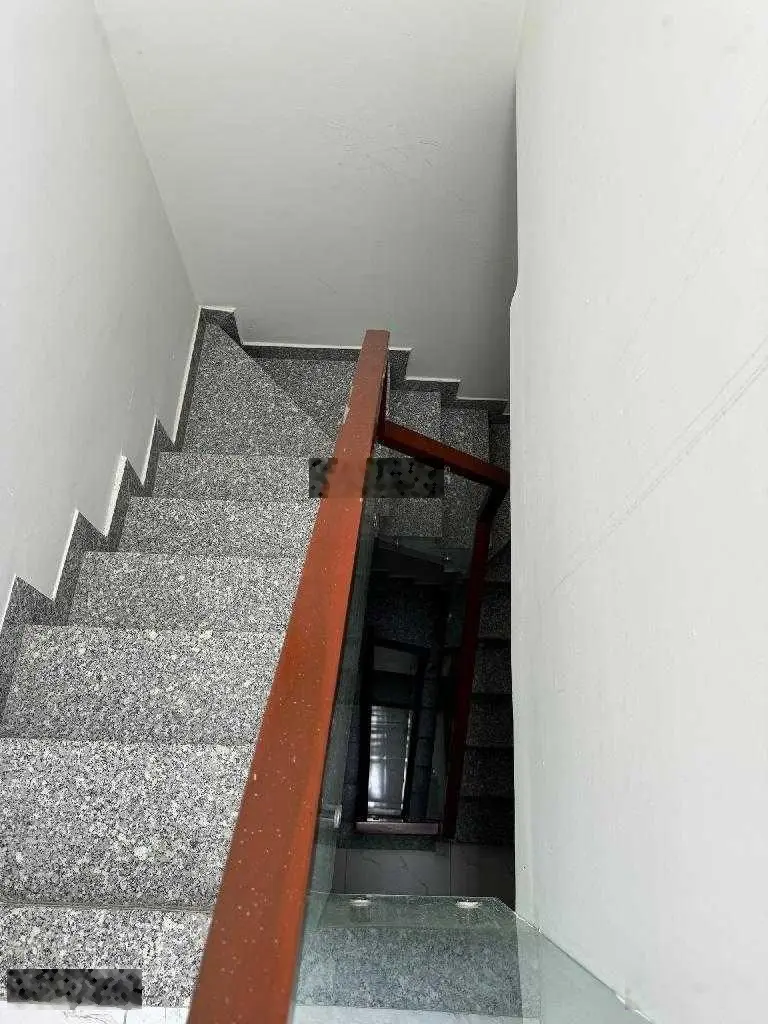 Siêu phẩm Q4 khu vip Khánh Hội. SHR 39m2. Hoàn công 4 tầng không quy hoạch giảm 5.9 tỷ. Bớt lộc