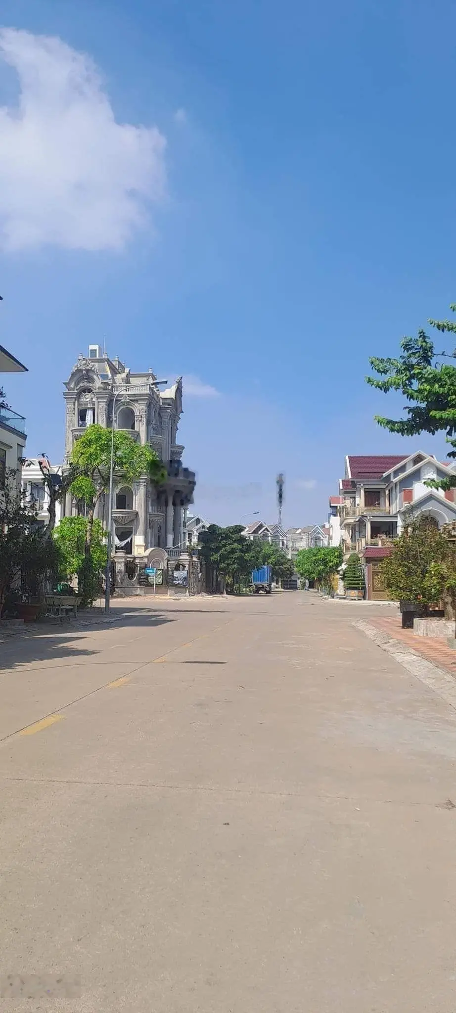 Bán nhanh lô đất trong trung tâm hành chính TP Dĩ An, Bình Dương. KDC vip, giá ngộp