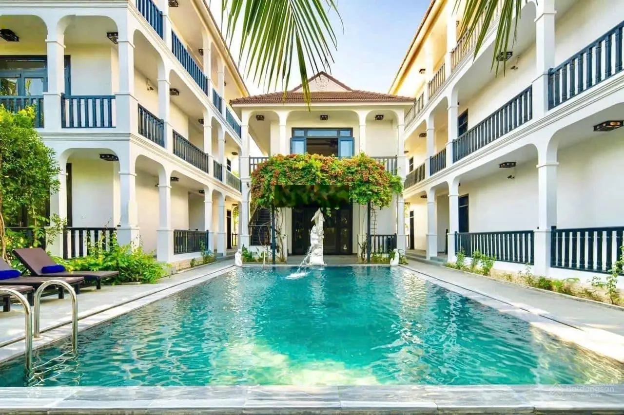 Cần bán villa đang kinh doanh tốt, view lúa, gần biển An Bàng 1500m2, giá 41.9 tỷ