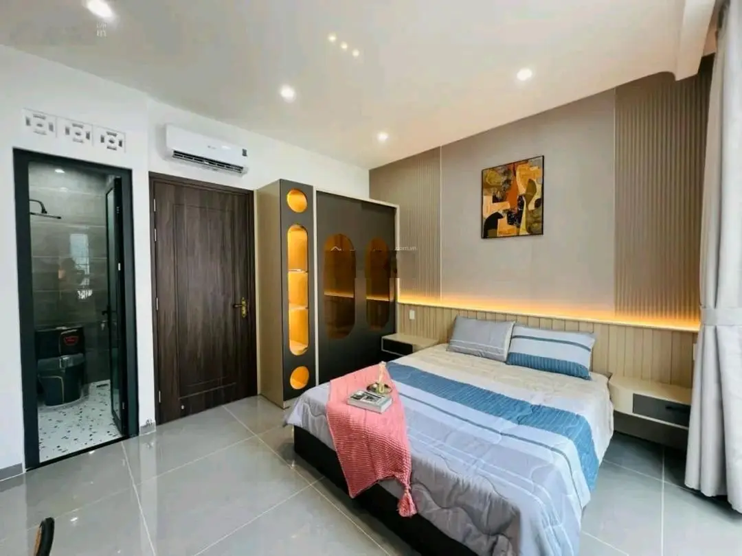 Chính chủ bán nhà 37m2 Hoàng Diệu, P4, Q4. Ngay cầu Ông Lãnh, xây 1 trệt 1 lầu. Gía 2 tỷ SHR