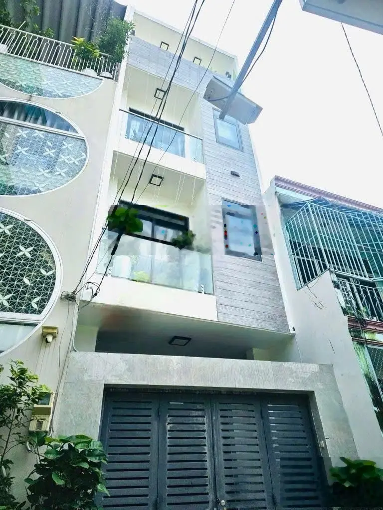 Nhà xinh - trung tâm bình thạnh - hẻm xe hơi - tặng nội thất cao cấp - 4 tầng - 60m2 - giá 8,9 tỷ