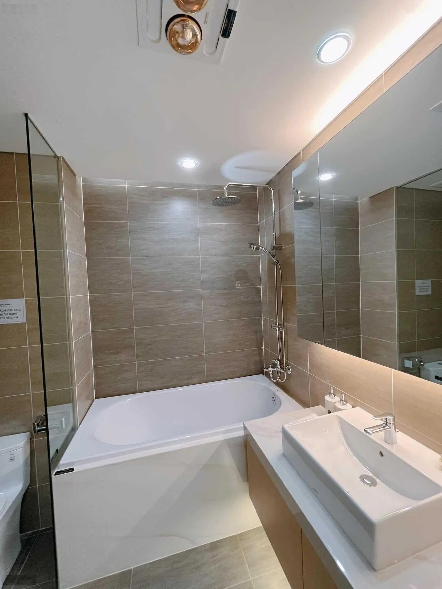 Chỉ 5.1 tỷ Sở hữu ngay căn 3PN 95.12m2 ban công Đông Nam, Quà tặng 100 tr+CK 9% khi thanh toán 95%