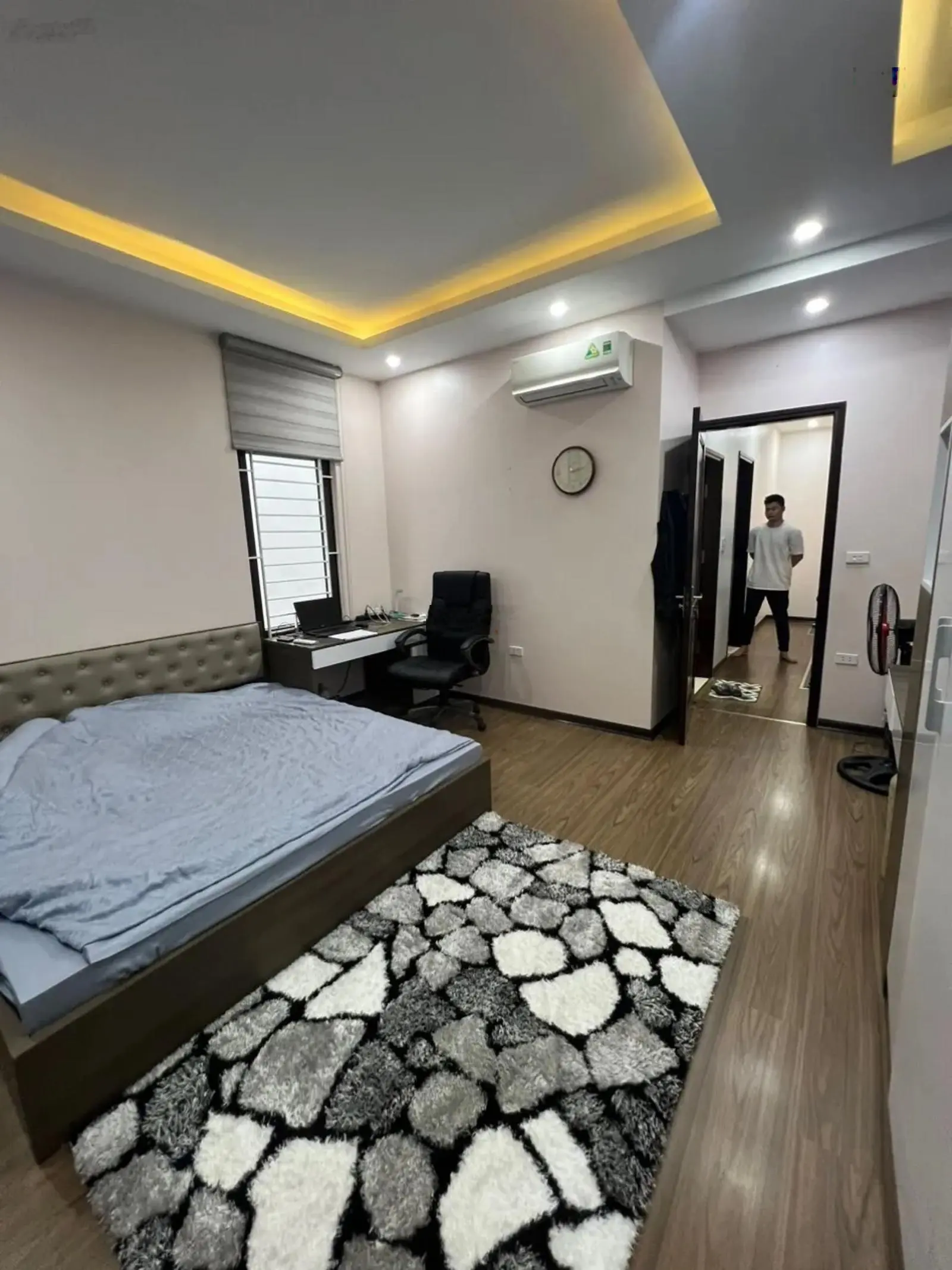 Bán nhà siêu đẹp TT quận Đống Đa 40m*6T*MT4m lô góc - thang máy - ngõ thông gần phố giá chỉ gần 9tỷ