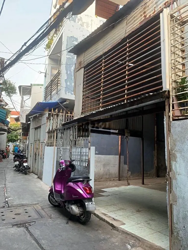 NHÀ KHO TIỆN XÂY MỚI NGUYỄN VĂN LUÔNG