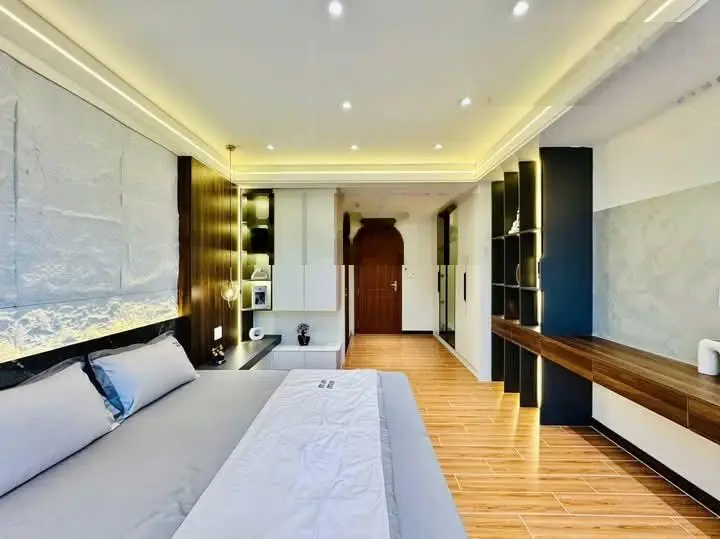 Siêu phẩm nhà ngộp đ.Nam Cao, Quận 9. Giá 2,35 tỷ, DT 64m2, LH Như 0766372453, sang tên ngay