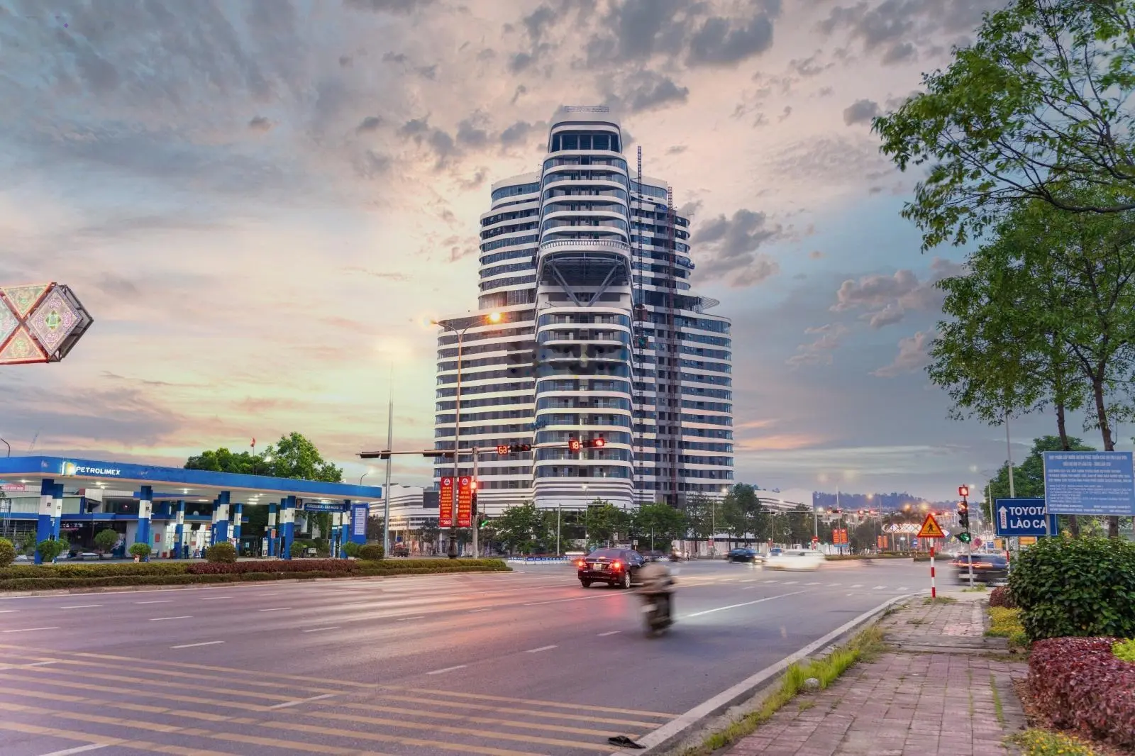 Chung cư cao cấp The Manor Tower Lào Cai