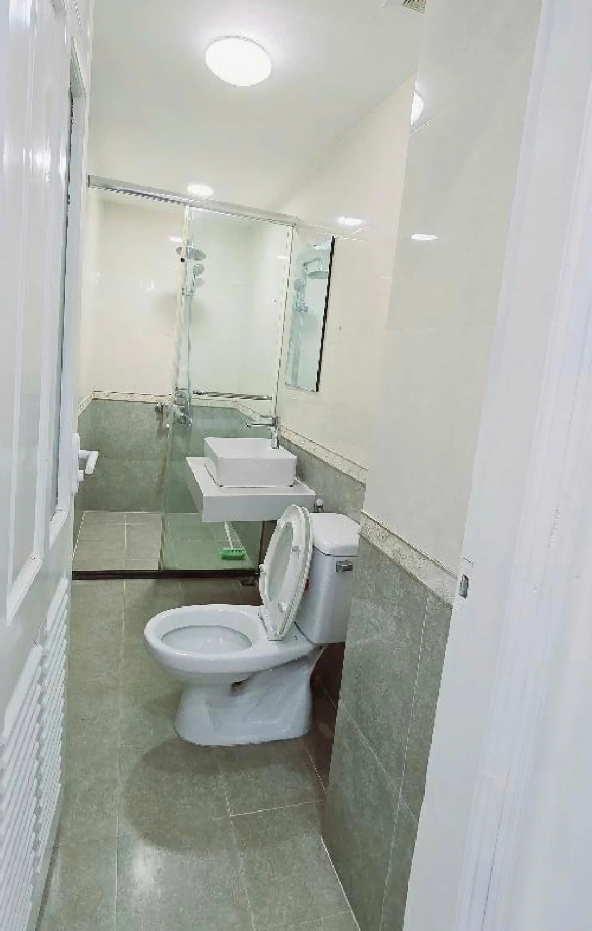 Chung cư An Sinh 122m2, căn góc ,3 phòng ngủ, tặng nội thất đẹp, ở ngay , giá 5,5 tỷ
