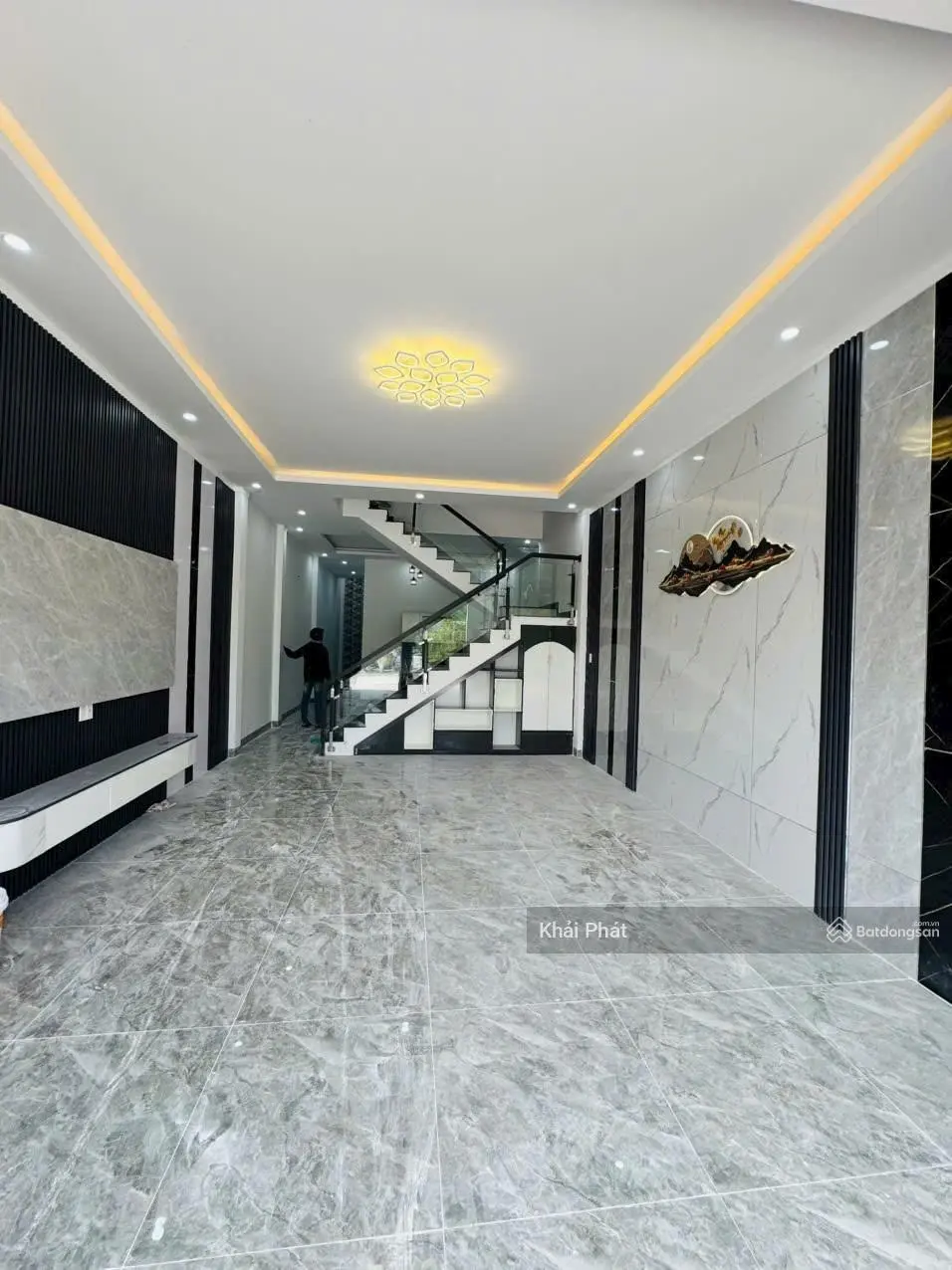 Bán Gấp Nhà 1 Trệt 1 Lầu Sân Xe Hơi KDC Bài Bản Giáp TP. Biên Hòa, TT 700tr Nhận Nhà Ở Ngay