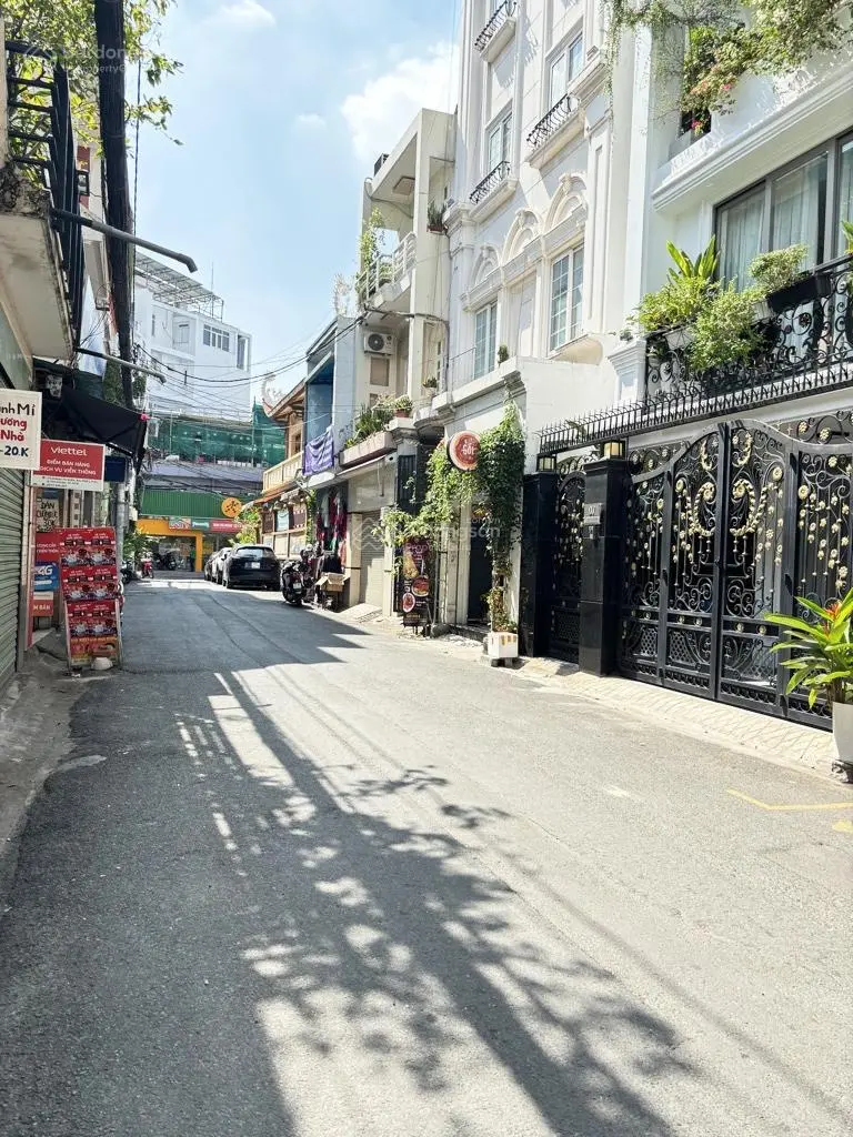 Khu vip! xe hơi ngủ nhà - 40m2 - 4 tầng - ngay phan đăng lưu - phan xích long - bán gấp 8 tỷ8 tl