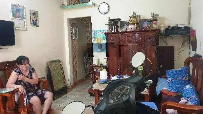 Bán nhà mặt tiền 80m2 đường đình phong phú thủ đức chỉ 6 tỷ!