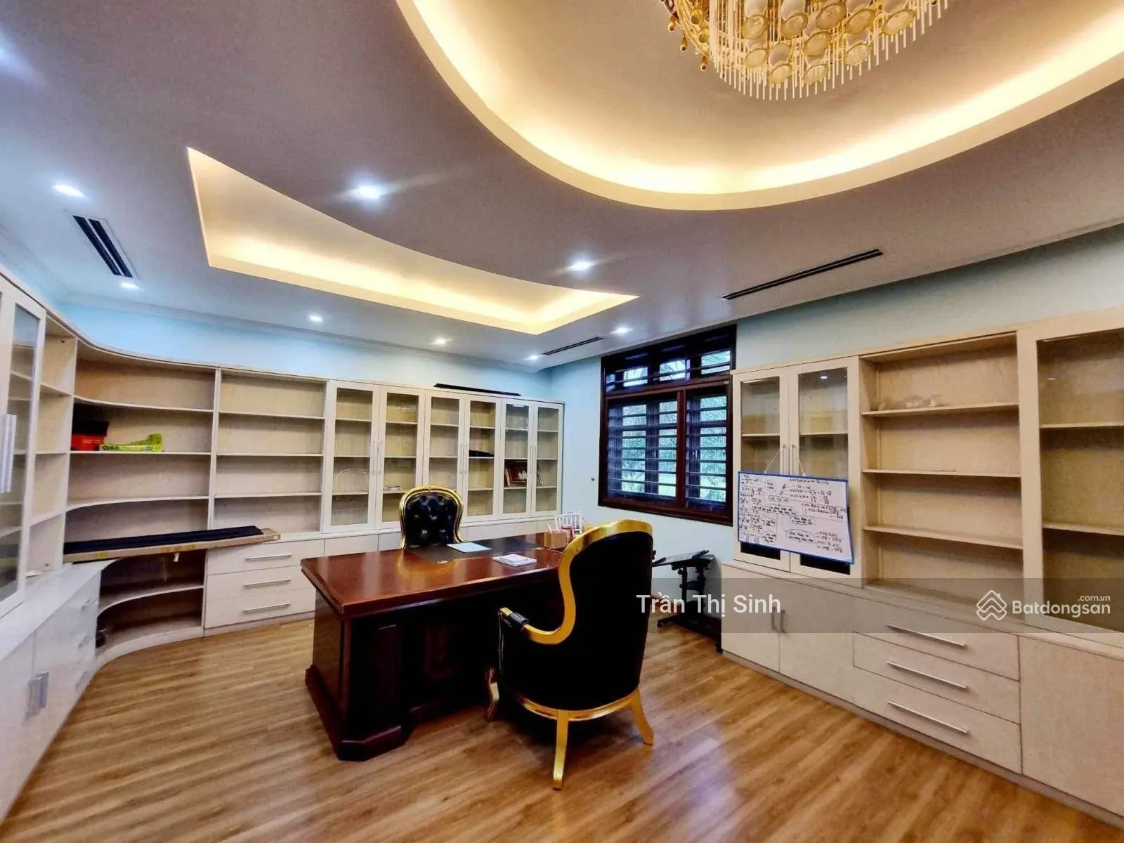 Biệt thự song lập khu đô thị Việt Hưng Long Biên mặt phố view quảng trường xanh đẳng cấp thượng lưu