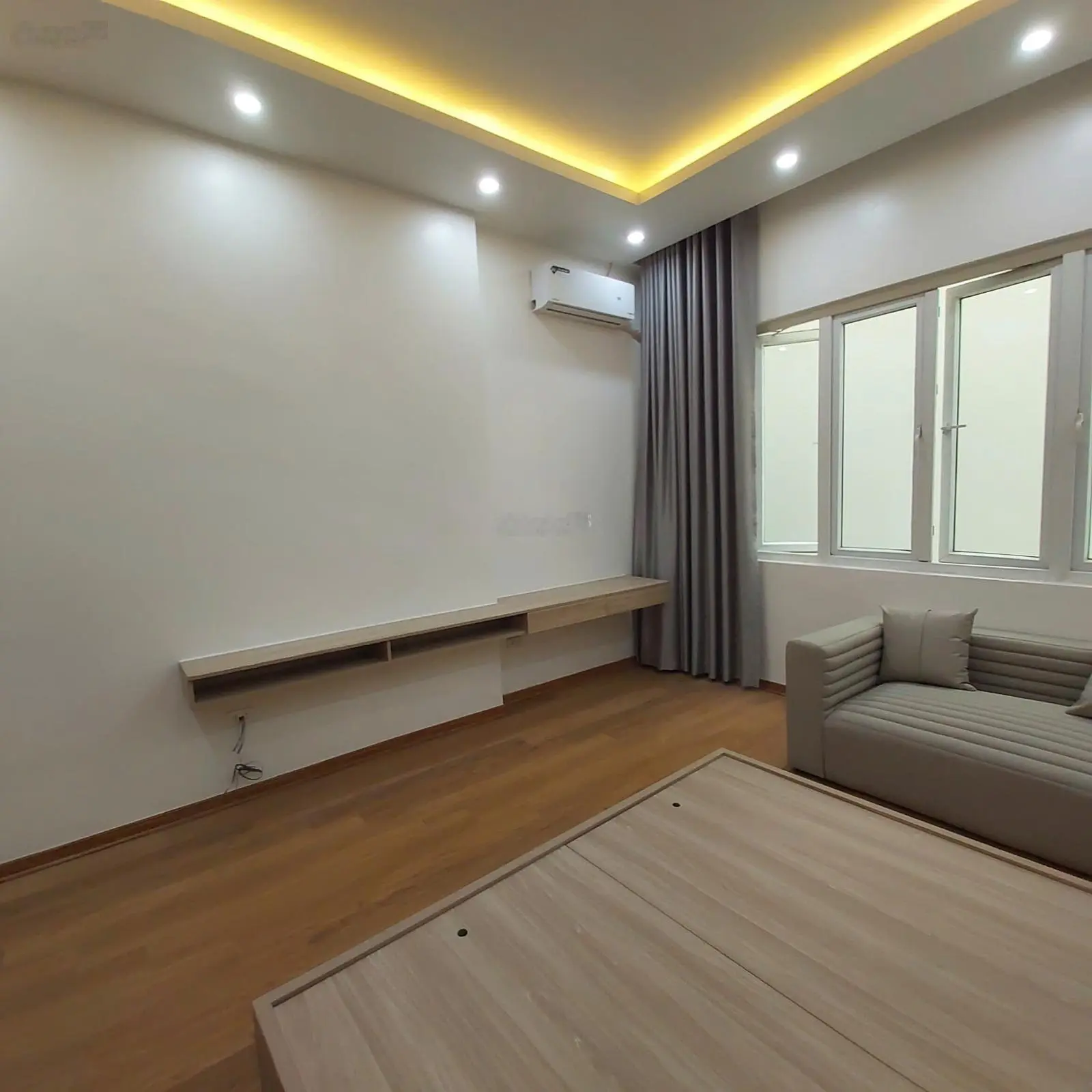NHÀ ĐẸP NGUYỄN HOÀNG - 55M/4T/MT4,2 - NGÕ TO ÔTO ĐỖ CỔNG - NHÀ MỚI - FULL NT - GIÁ CHÀO 9,4 TỶ