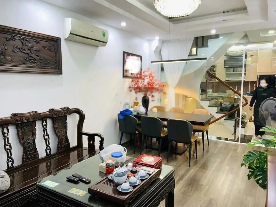 Cực ngon! Xây mới Đặng Tiến Đông, ô tô qua nhà thông bàn cờ 48m2x5 Tầng 14 Tỷ
