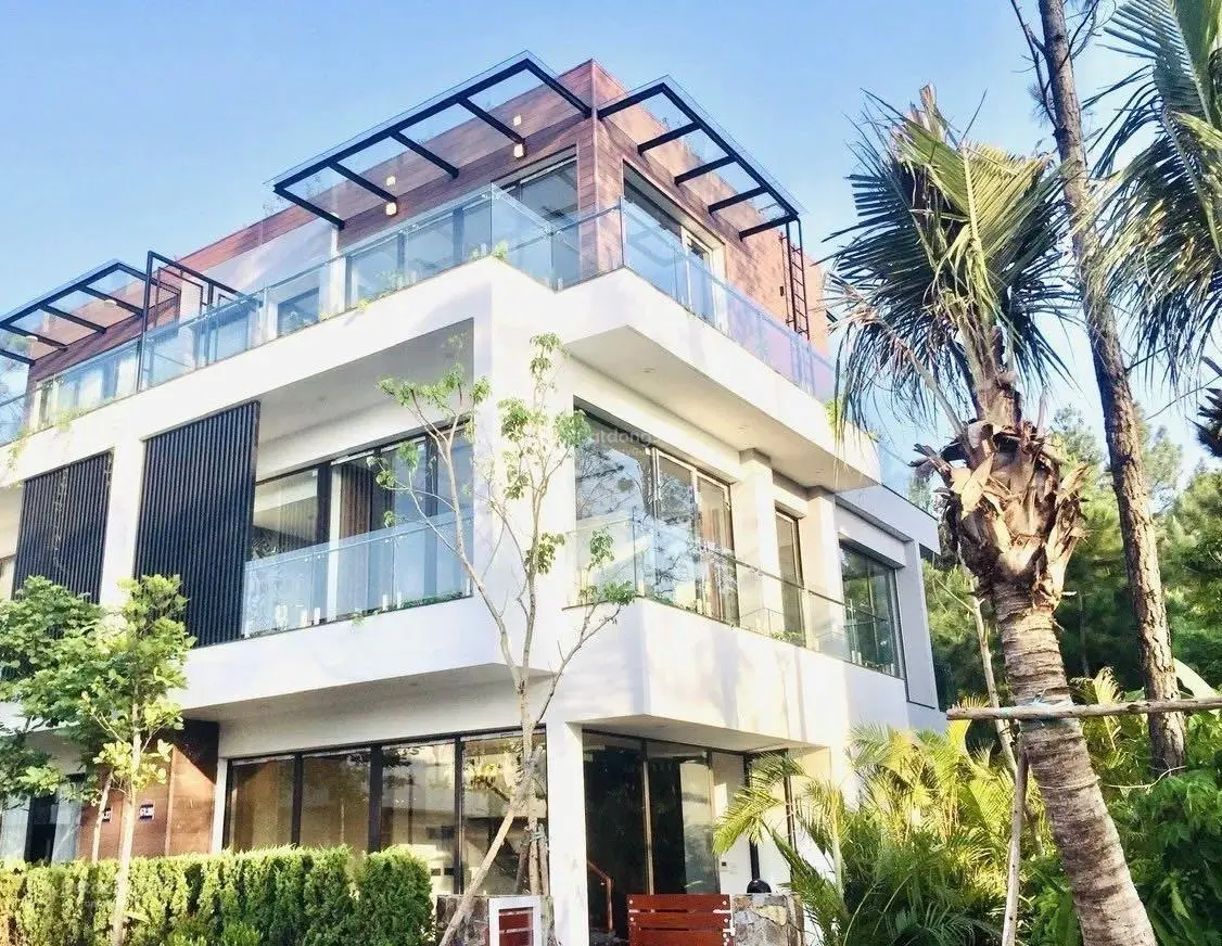 Bán biệt thự 356m2 bàn giao full nội thất Flamingo Đại Lải sổ đỏ lâu dài 14,4 tỷ