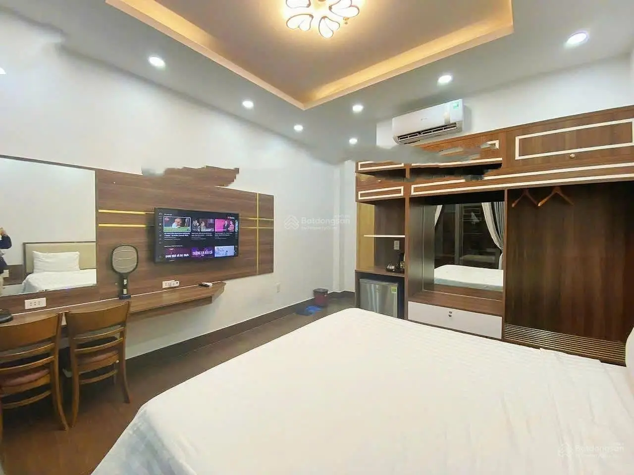 Gấp, khách sạn 5 tầng Linh Đông - Tp. Thủ Đức - doanh thu 400triệu/tháng, ngang 8m siêu đẹp