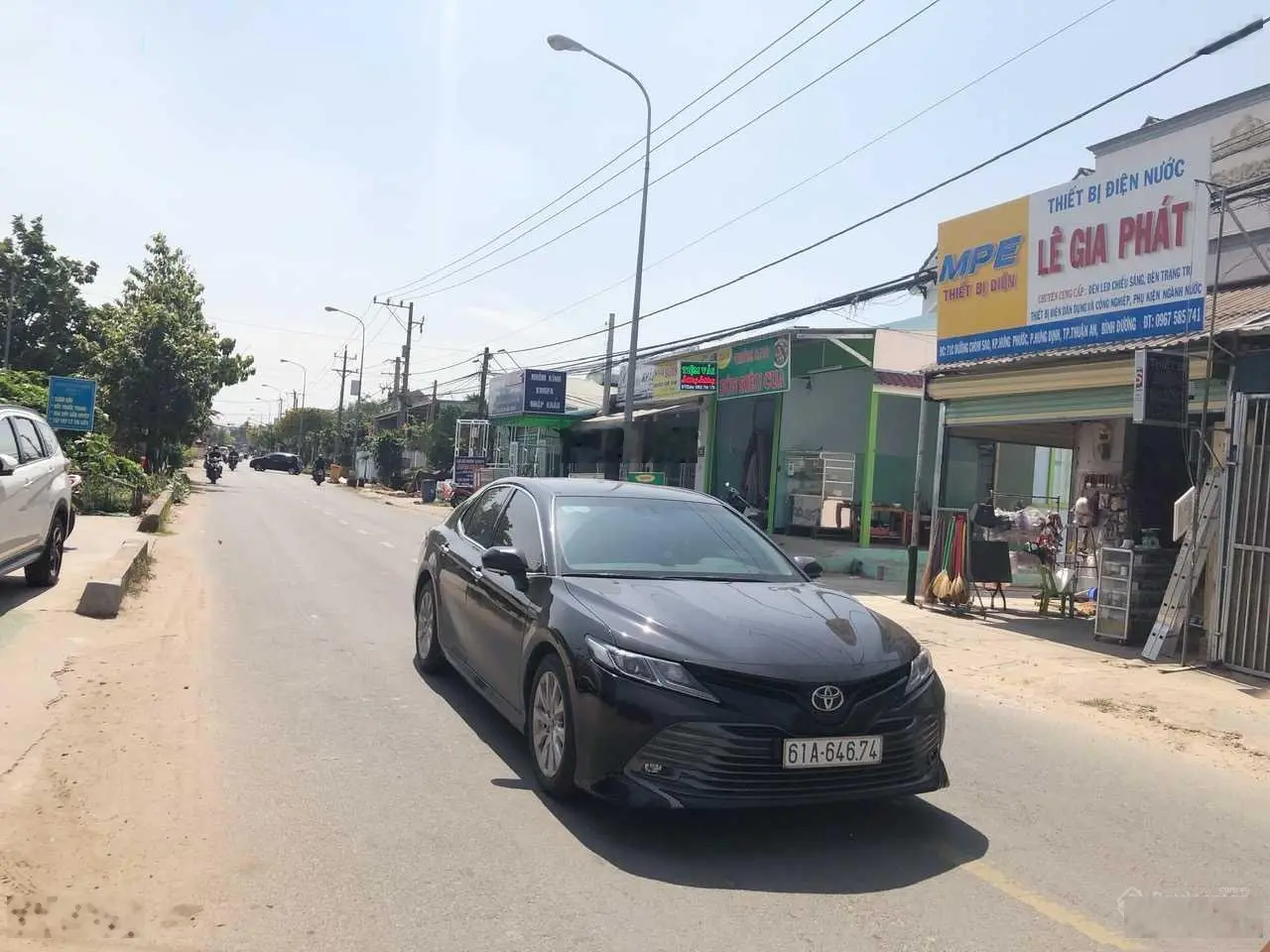 Nhà Mặt Tiền Kinh Doanh Buôn Bán Hưng Định giá 6,5ty