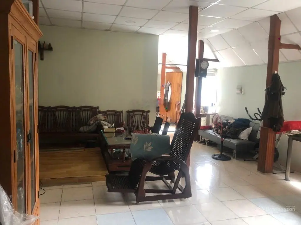 Lô góc 2 mặt tiền đang kinh doanh cf đối diện trường mẫu giáo 121m2 18Tỷ còn TL full nội thất gỗ