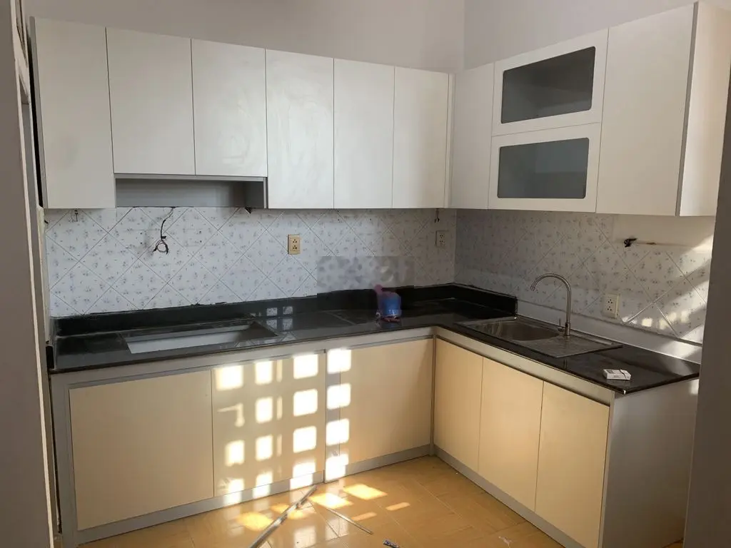 Bán gấp chung cư Bưu Điện Lý Thường Kiệt Q.10 giá rẻ.