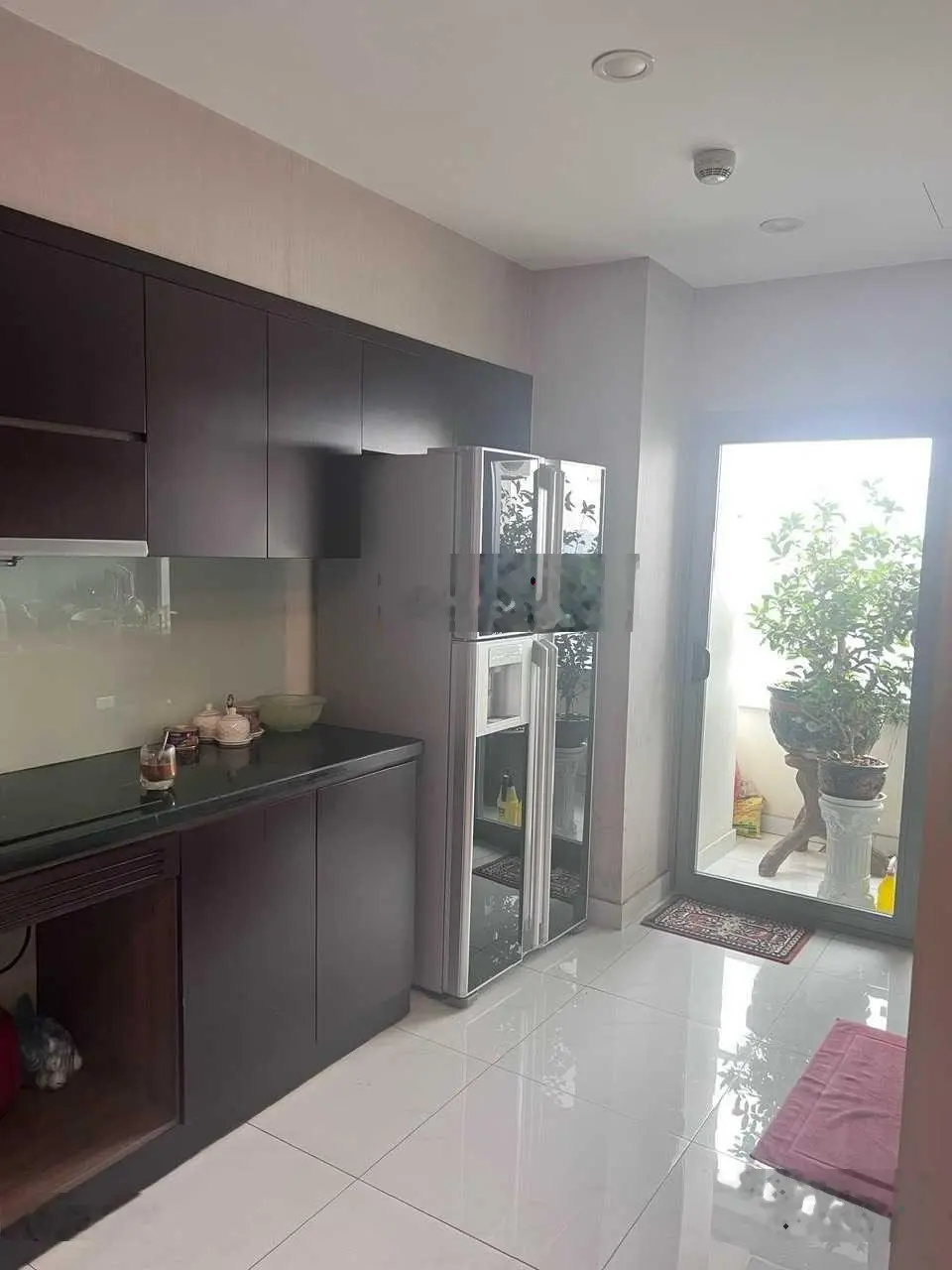 Gia đình cần bán căn 3 ngủ tại Ecolife Capitol 95m2, full nội thất, ban công Tây Nam, sổ đỏ