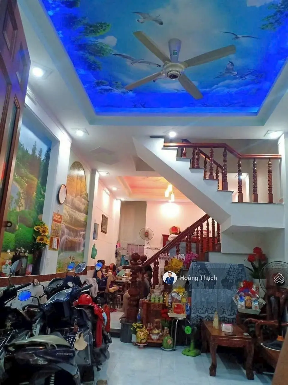 Bán nhà 2 lầu đường Cao Bá Quát cạnh trường THCS Dĩ An đường ô tô