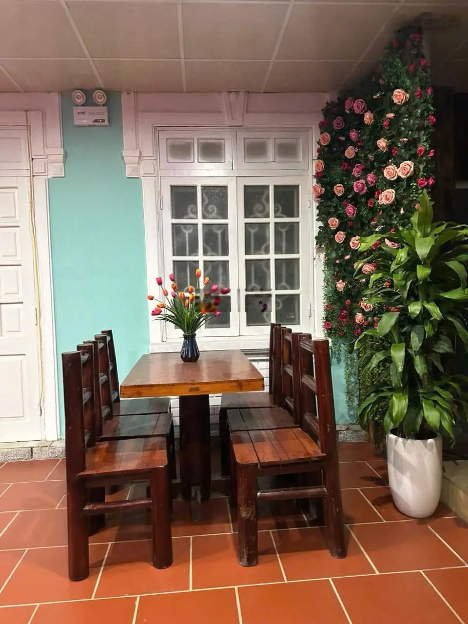 Bán khách sạn Sappa Điện Biên Phủ Lào Cai gồm 3 tòa 3 tầng, 2 tòa 1 tầng diện tích 700m2 giá 31 tỷ