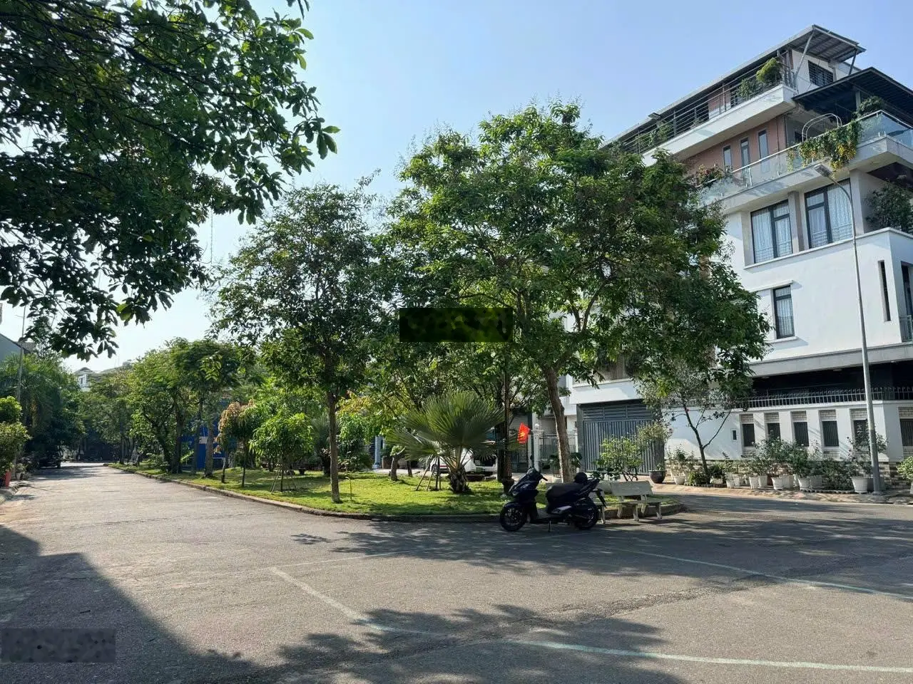 139triệu/m2 mua lô đất mặt tiền đường 12m - 7x17m vuông vắn - ngay công viên mát mẻ - Giá 16 tỷ 5