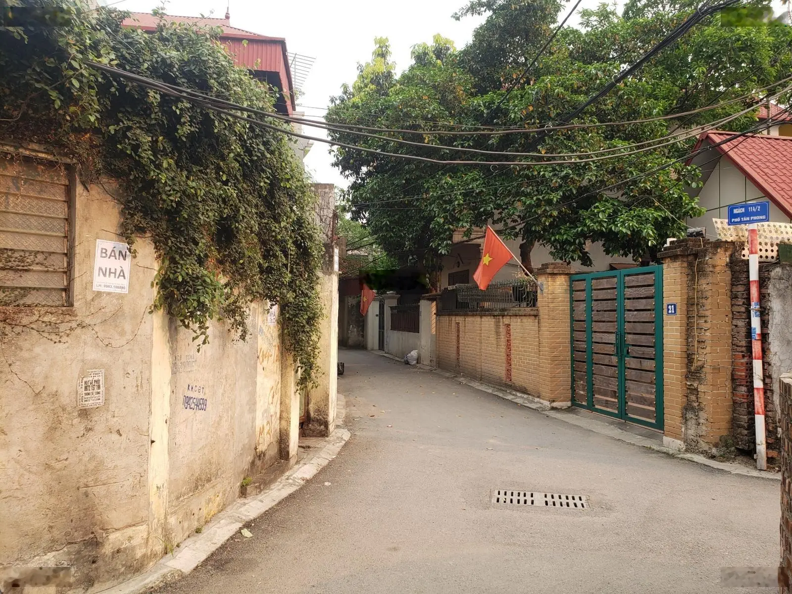 Bán nhà SĐCC, DT 62 m2 ô tô vào nhà, số 24 ngõ 114/2 phố Tân Phong, Thụy Phương, Hà Nội