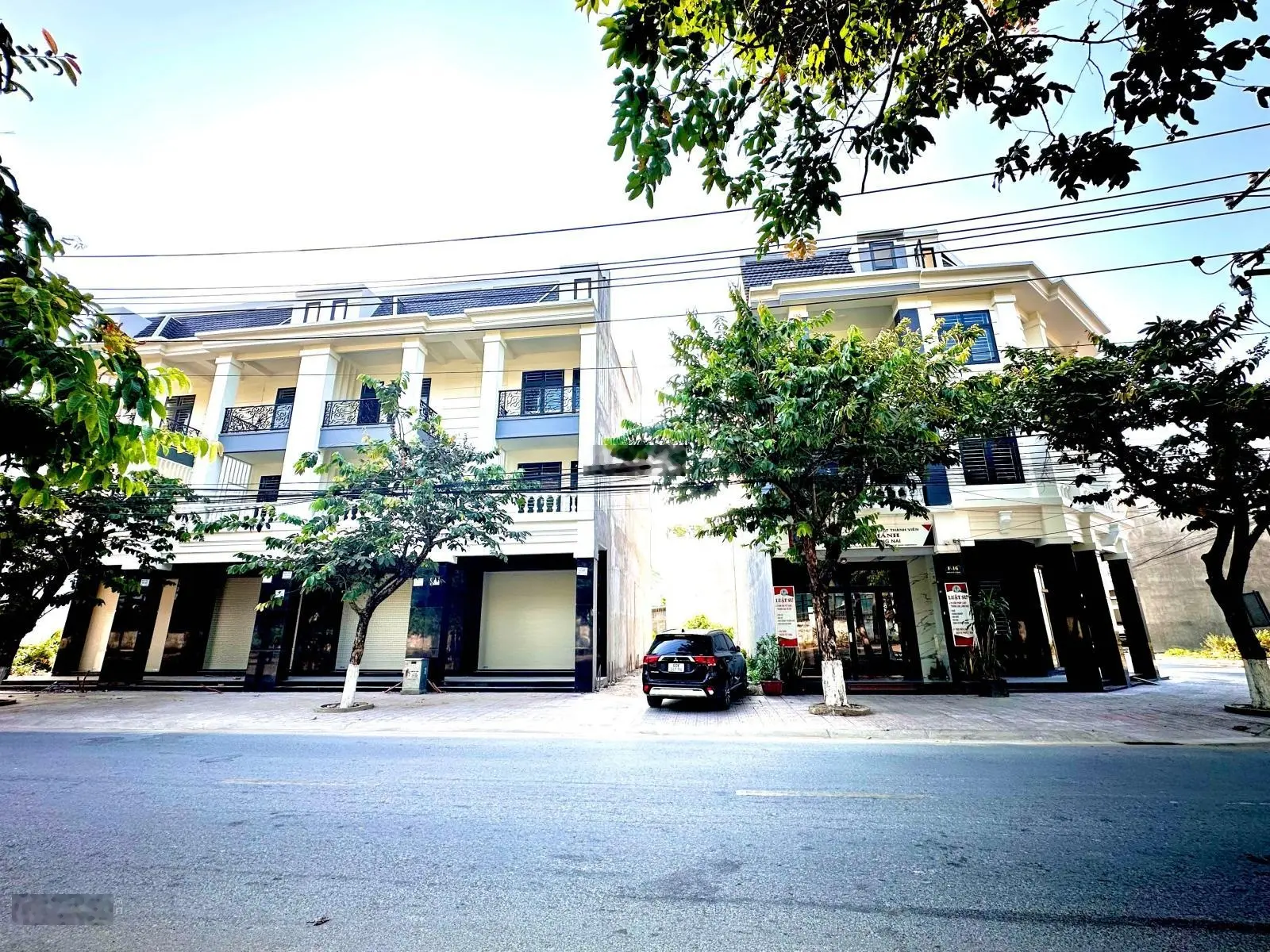 Cần bán gấp lô đất thổ cư 100m2, đường nhựa 12m, cách cầu Hoá An 1,5km