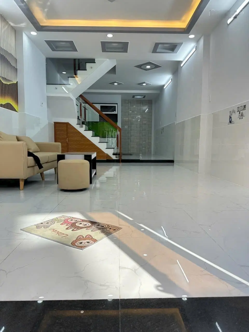 Đi 173 Gò Xoài thẳng vô 50m là tới. Đ/c: 15/ Lô Tư, BHH A, Bình Tân DT: 4 x 12m, SHR