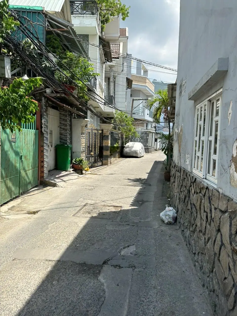 9 Tỷ hơn- Nhà nát 266m2- Ngang 7.5m -Tiện xây CHDV- Cạnh Trần Trọng Cung