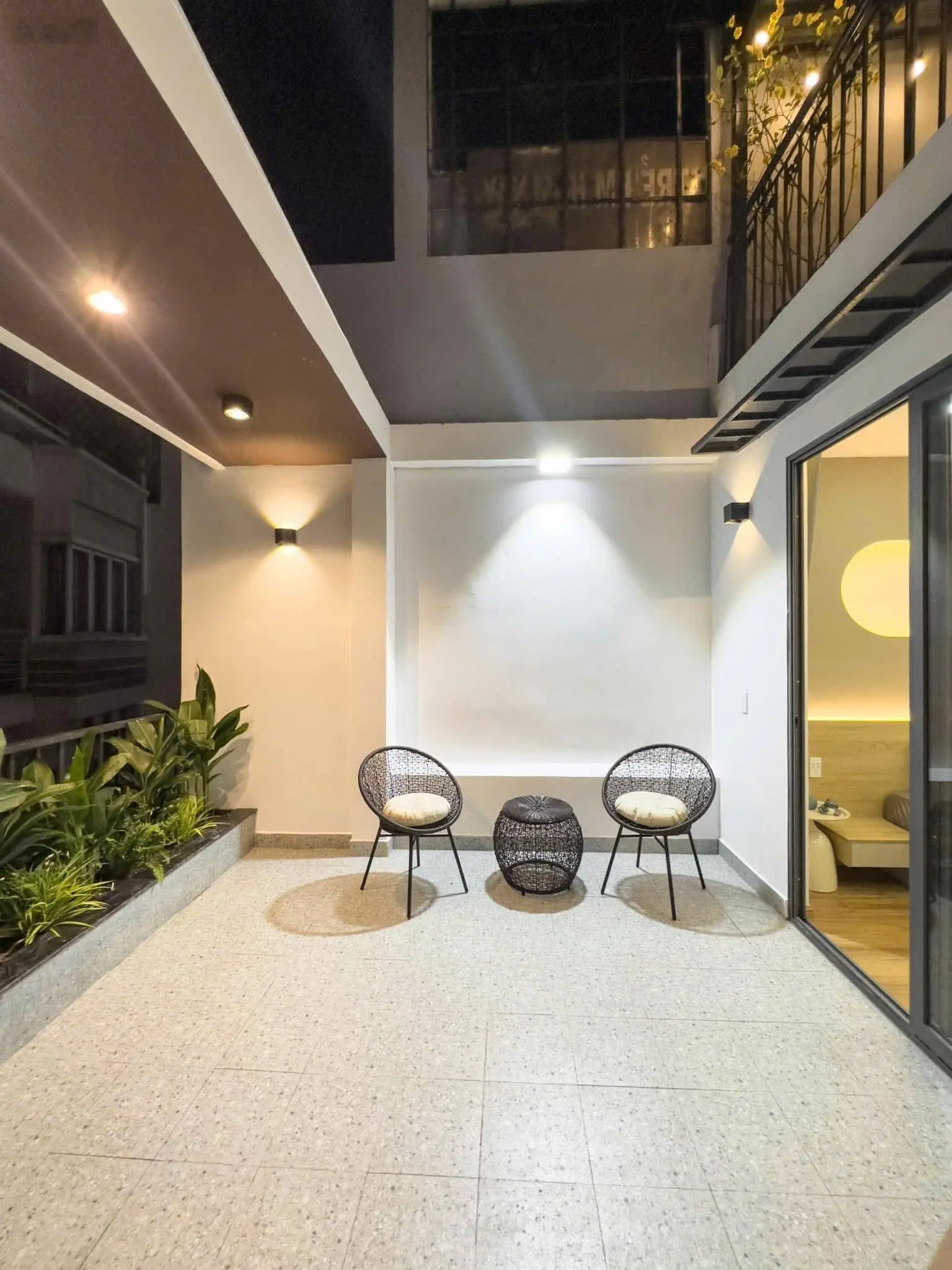 Bán NR 4PN, 4WC tại Trần Bình Trọng, 6,8 tỷ, 38m2, Chính chủ hàng hiếm
